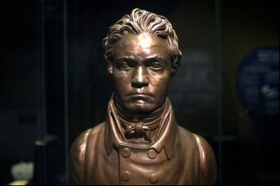 Nona sinfonia de Beethoven completa dois séculos de sua estreia em Viena