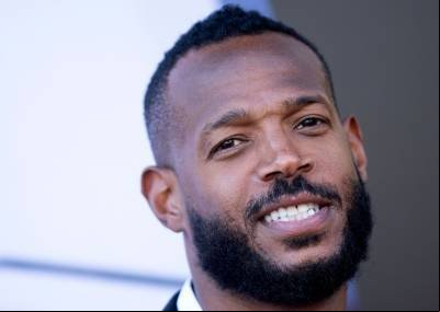 Ator de 'As Branquelas' anuncia série autobiográfica de comédia no Starz