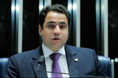 Presidente da OAB pede que seccional instaure processo contra Roberto Jefferson
